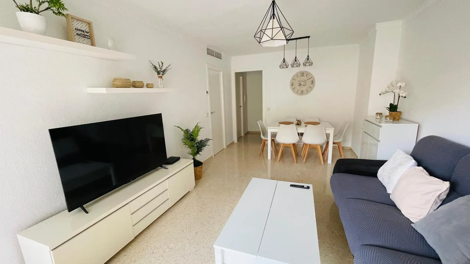 Sol Y Playa, Acogedor Piso Familiar En Benalmadena Con 3 Dormitorios Apartment